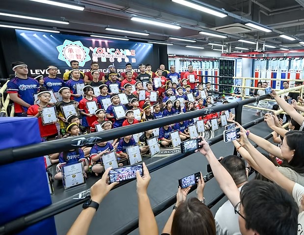 荃灣德樂泰拳學院學員合照 — 課堂結束後的笑容 精選相片 3